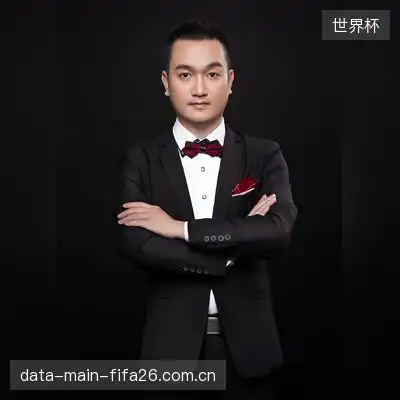 程茜